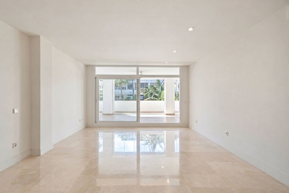 Appartement te koop in Marbella | 2 slaapkamers H5494849