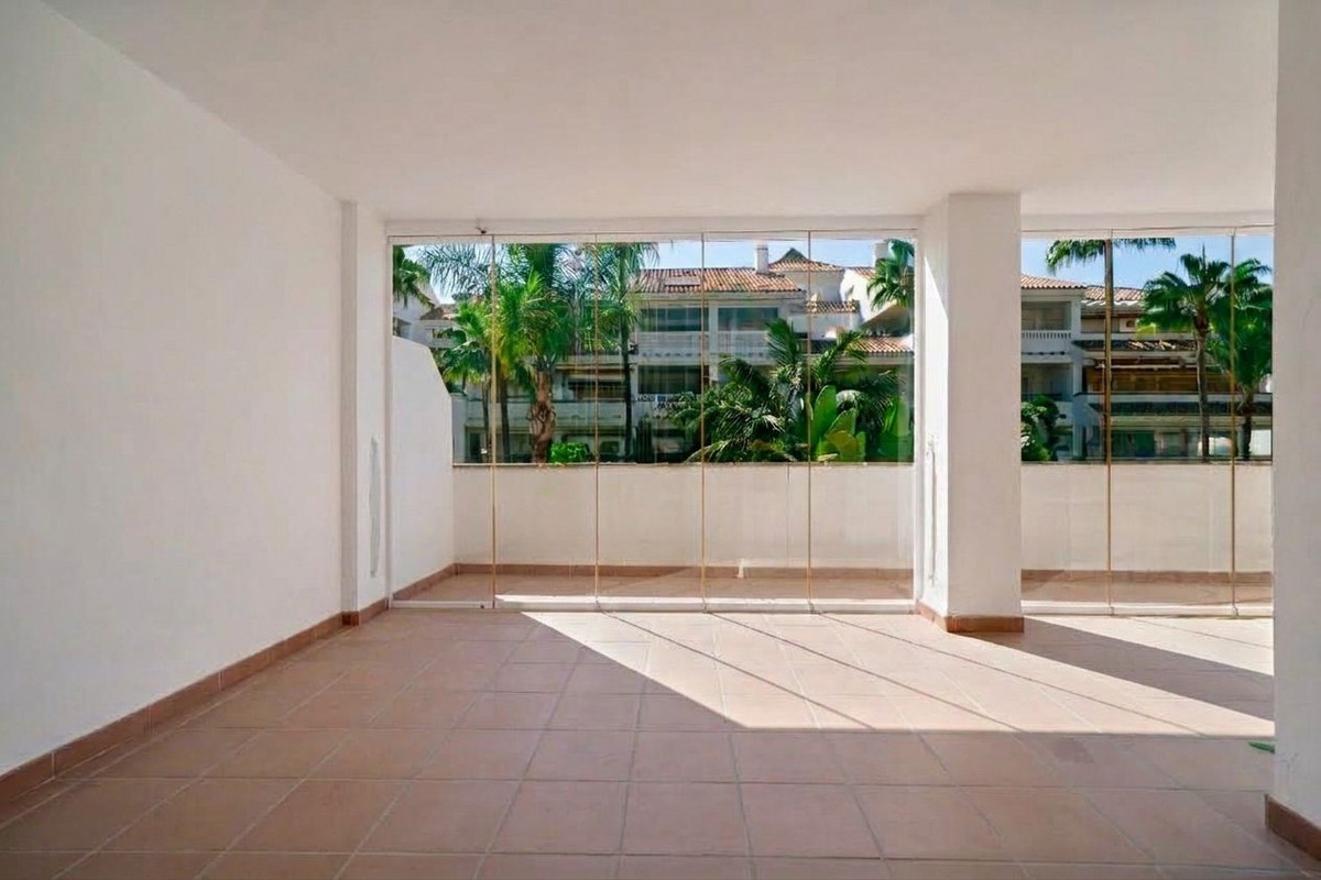 Appartement te koop in Marbella | 2 slaapkamers H5494849