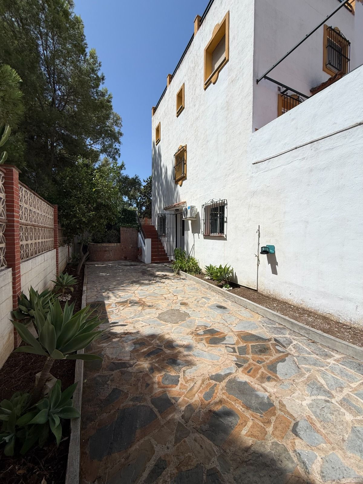 Huis te koop in Marbella | 4 slaapkamers H5495494