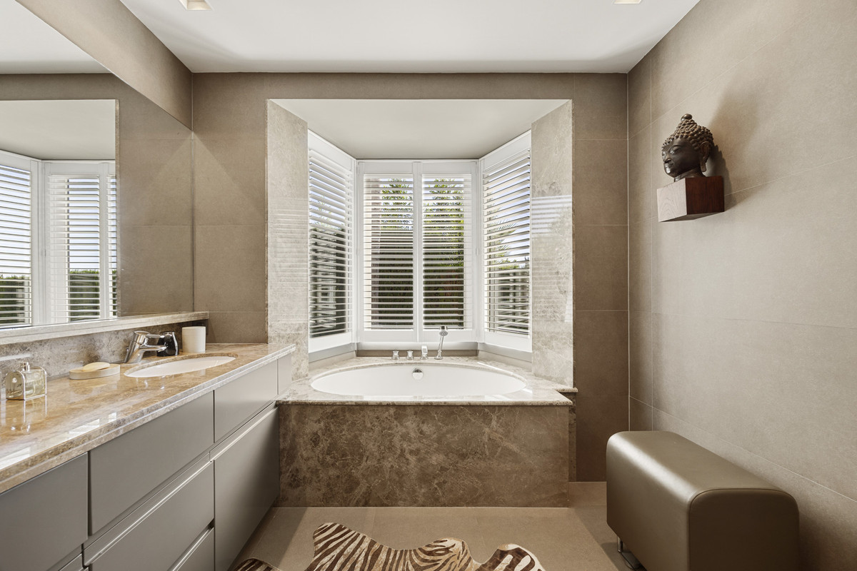 Huis te koop in Marbella | 2 slaapkamers H5495542
