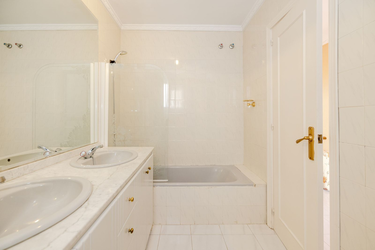 Huis te koop in Marbella | 3 slaapkamers H5500321