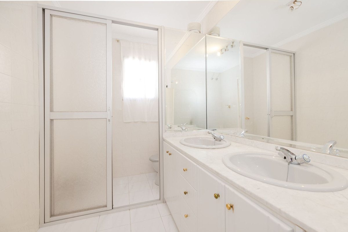 Huis te koop in Marbella | 3 slaapkamers H5500321