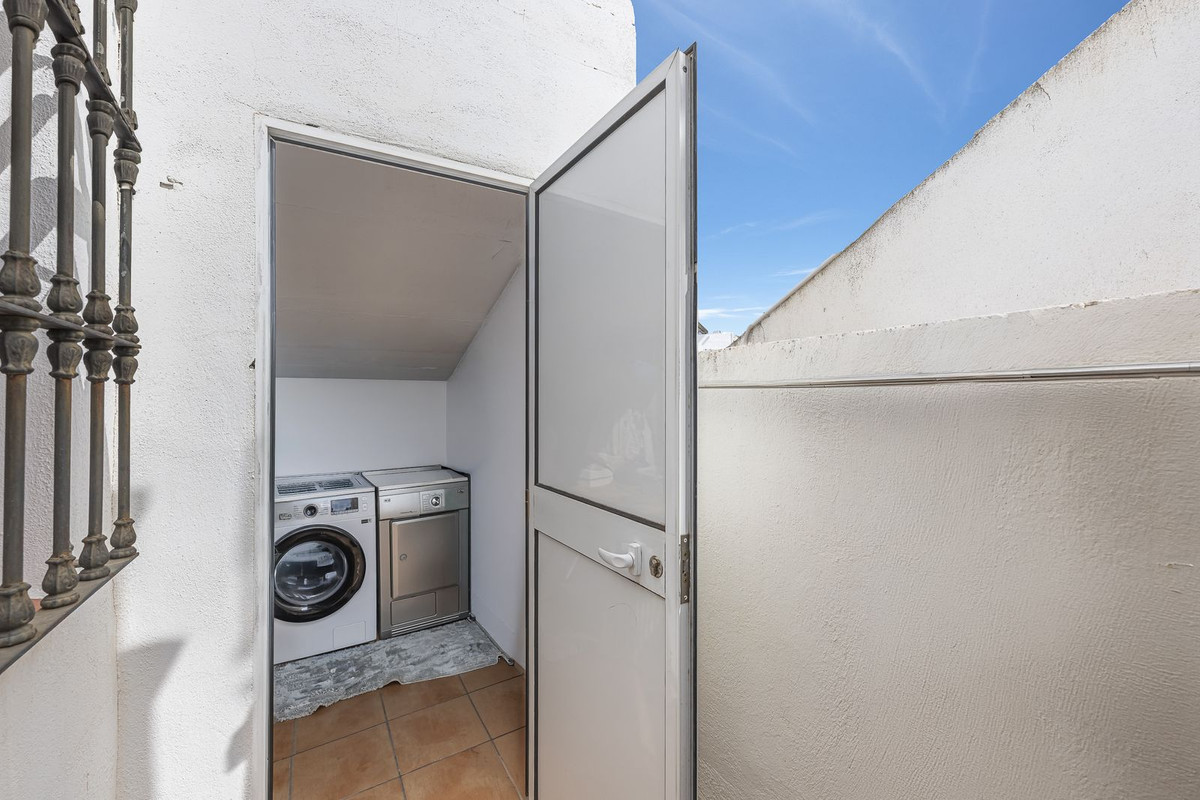 Huis te koop in Marbella | 5 slaapkamers H5506363