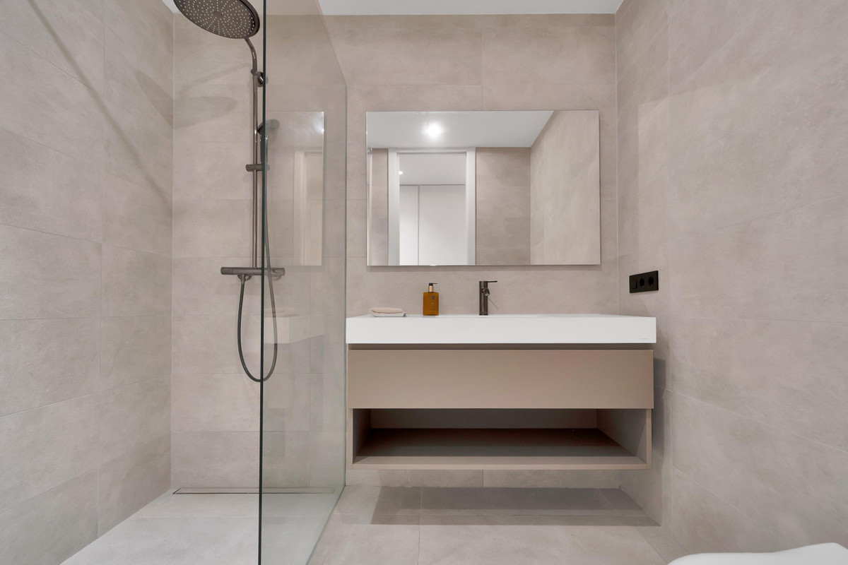 Huis te koop in Marbella | 6 slaapkamers H5512144
