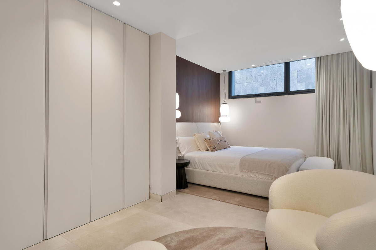 Huis te koop in Marbella | 6 slaapkamers H5512144