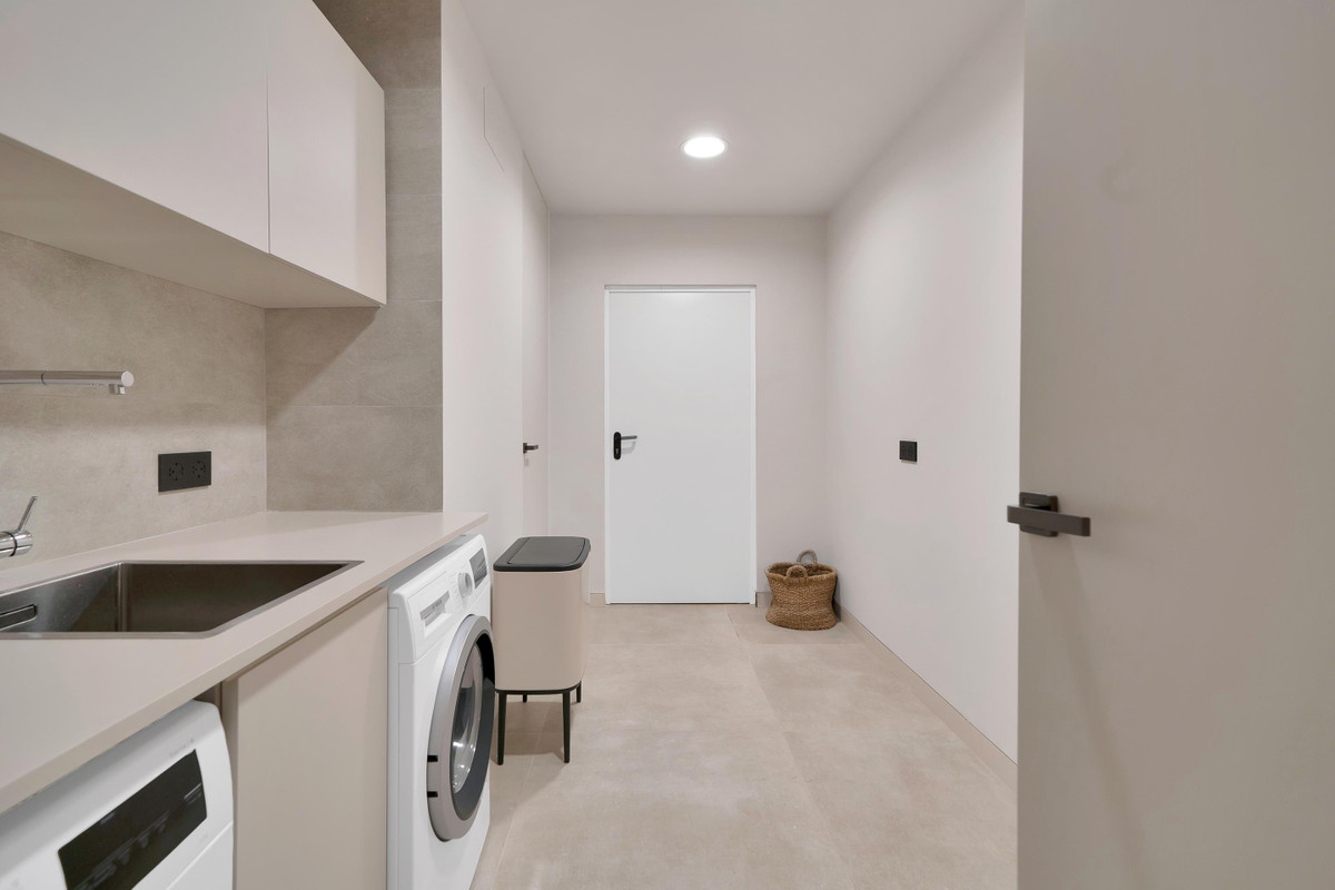 Huis te koop in Marbella | 6 slaapkamers H5512144