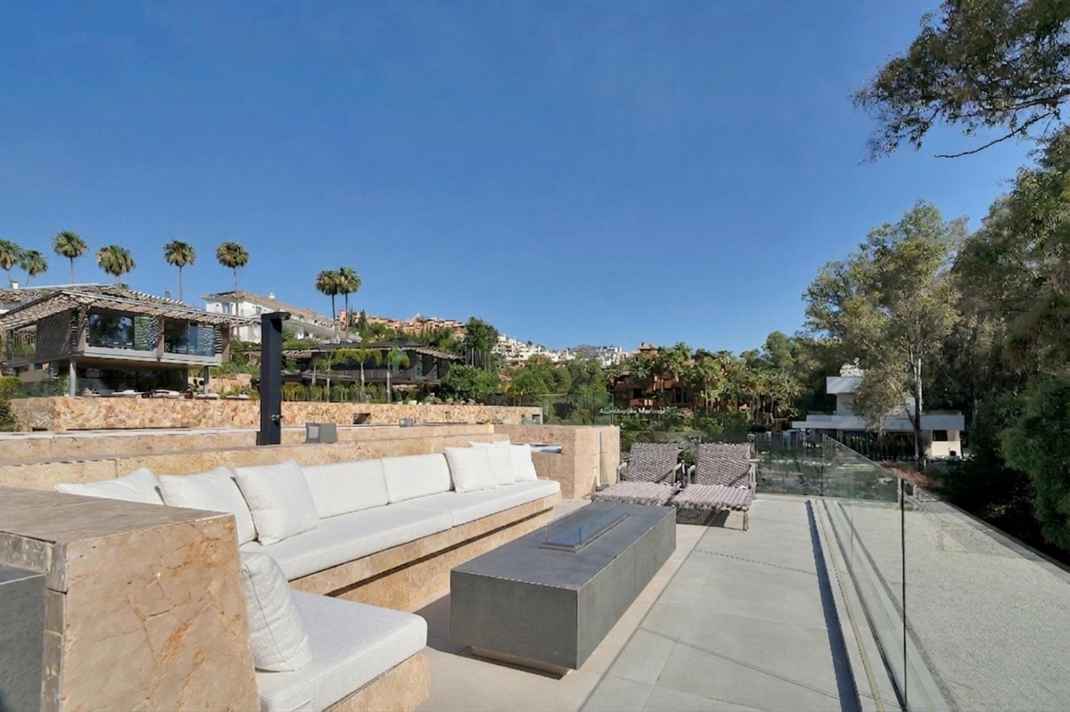 Huis te koop in Marbella | 6 slaapkamers H5512144