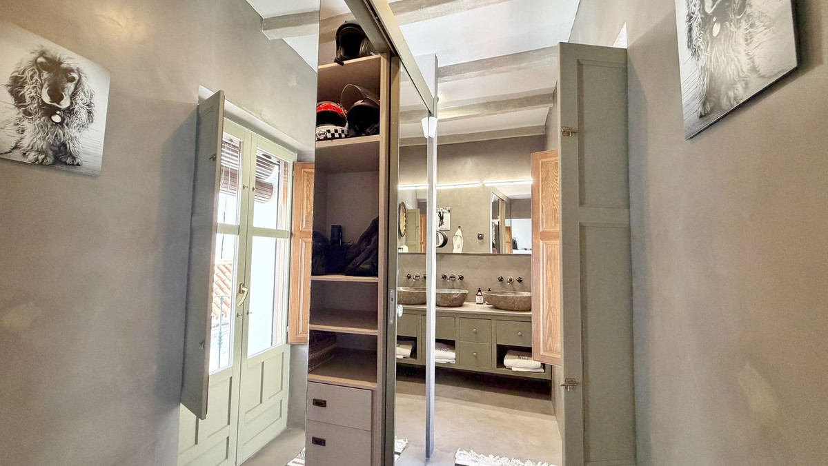 Huis te koop in Marbella | 3 slaapkamers H5514331