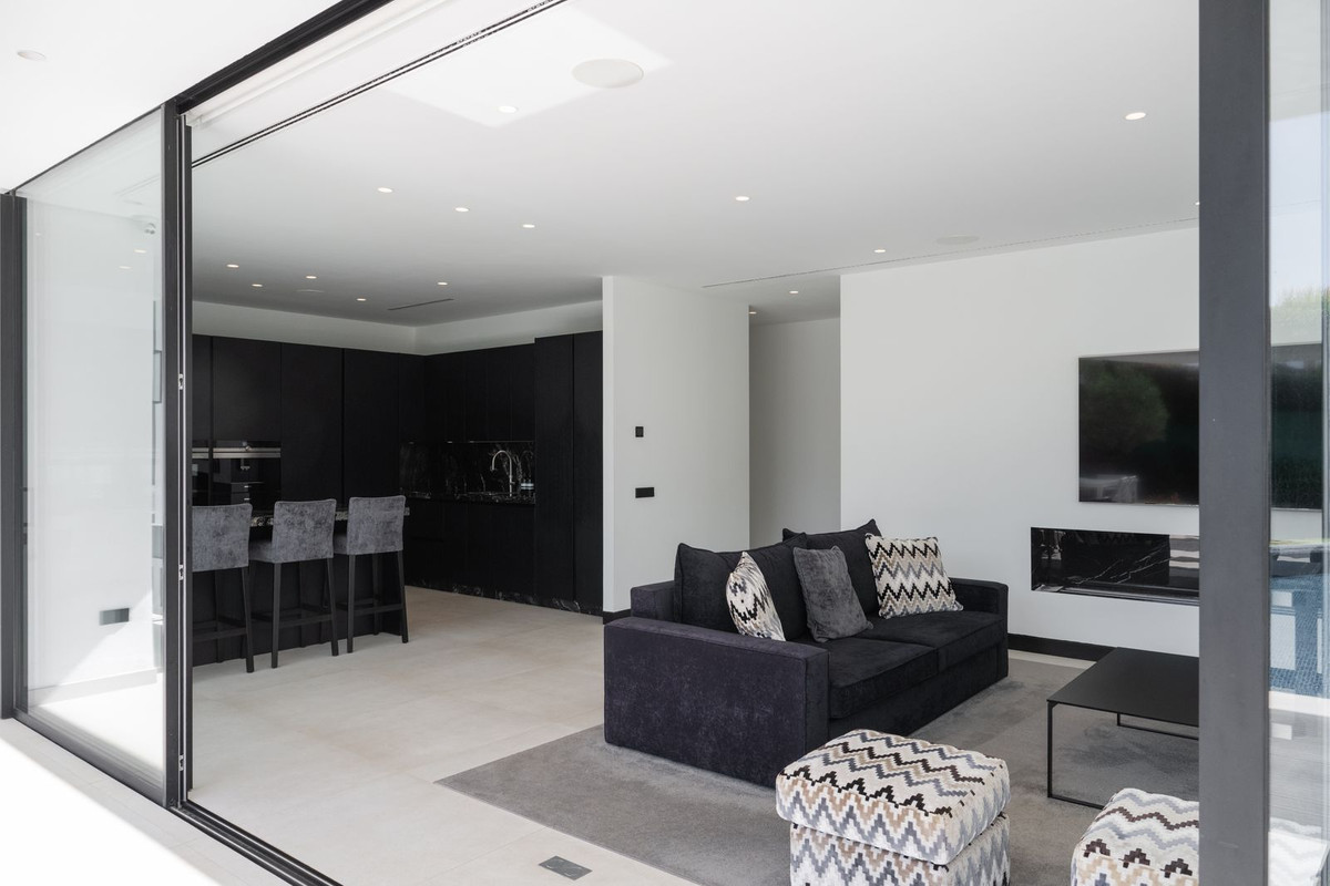 Huis te koop in Marbella | 5 slaapkamers H5514373