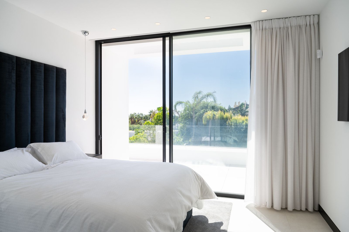 Huis te koop in Marbella | 5 slaapkamers H5514373