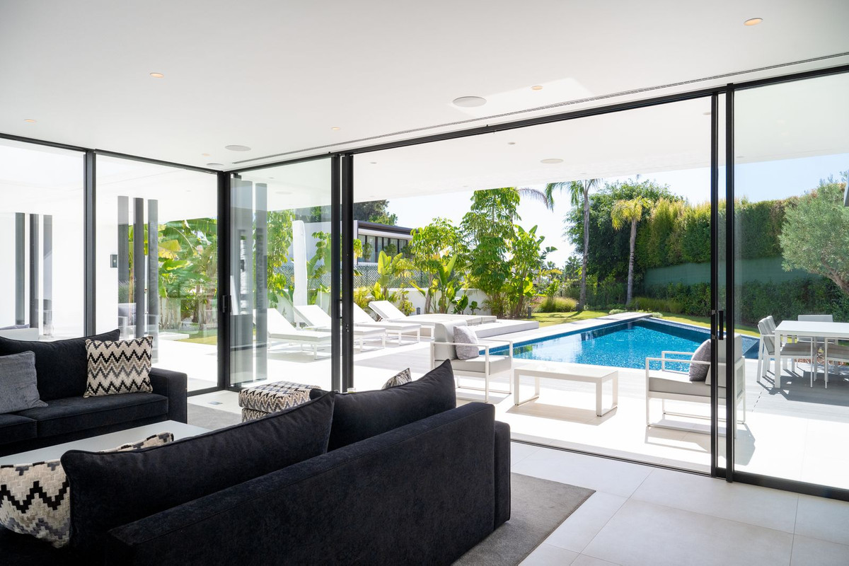Huis te koop in Marbella | 5 slaapkamers H5514373