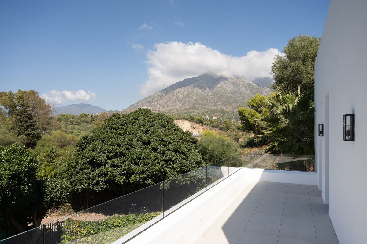 Huis te koop in Marbella | 5 slaapkamers H5514373