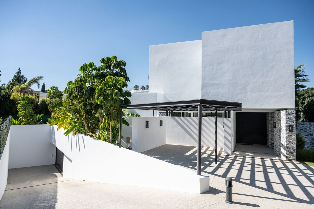 Huis te koop in Marbella | 5 slaapkamers H5514373