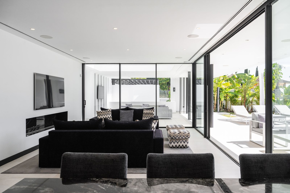 Huis te koop in Marbella | 5 slaapkamers H5514373