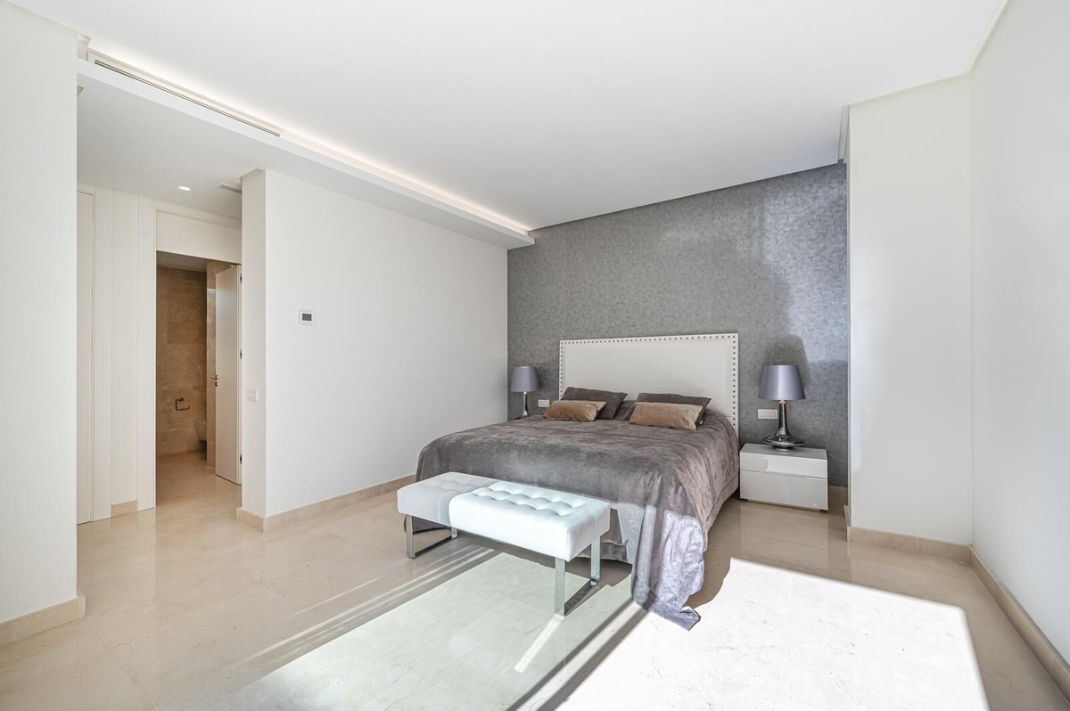 Huis te koop in Marbella | 5 slaapkamers H5521342