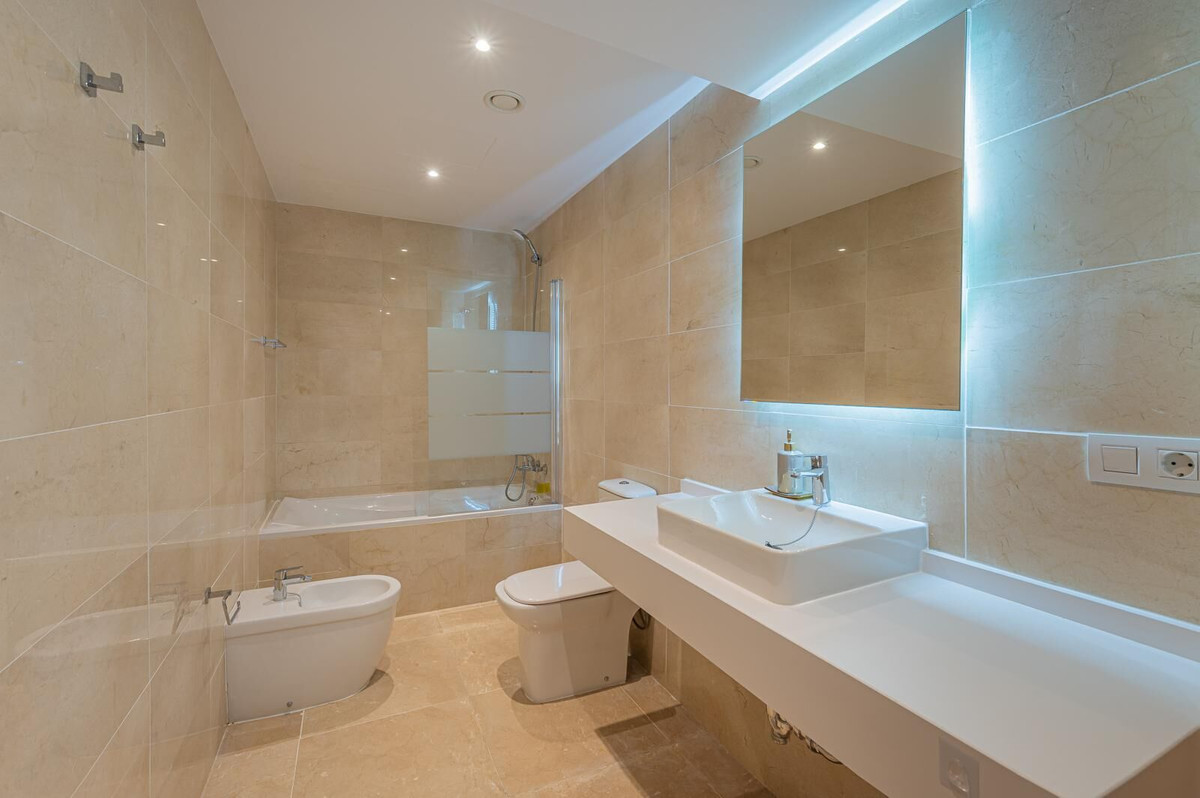 Huis te koop in Marbella | 5 slaapkamers H5521342