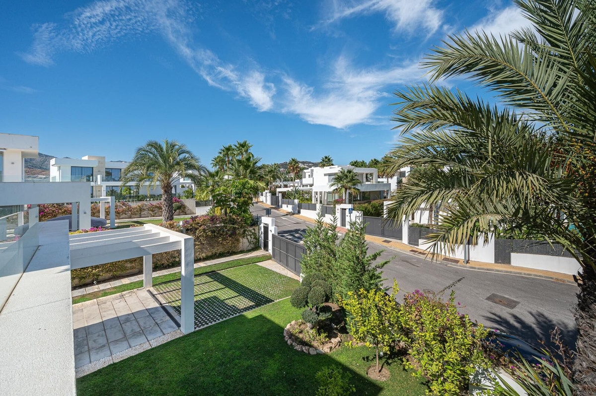 Huis te koop in Marbella | 5 slaapkamers H5521342