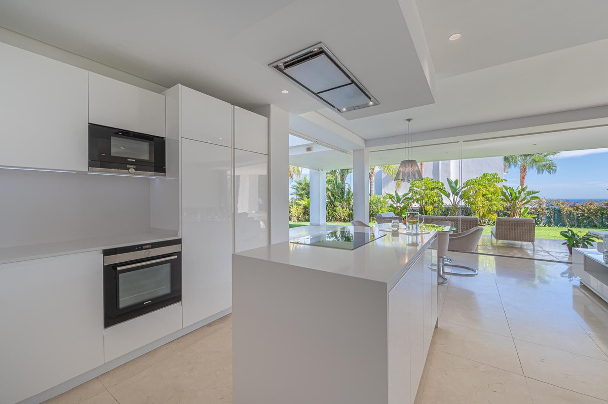 Huis te koop in Marbella | 5 slaapkamers H5521342