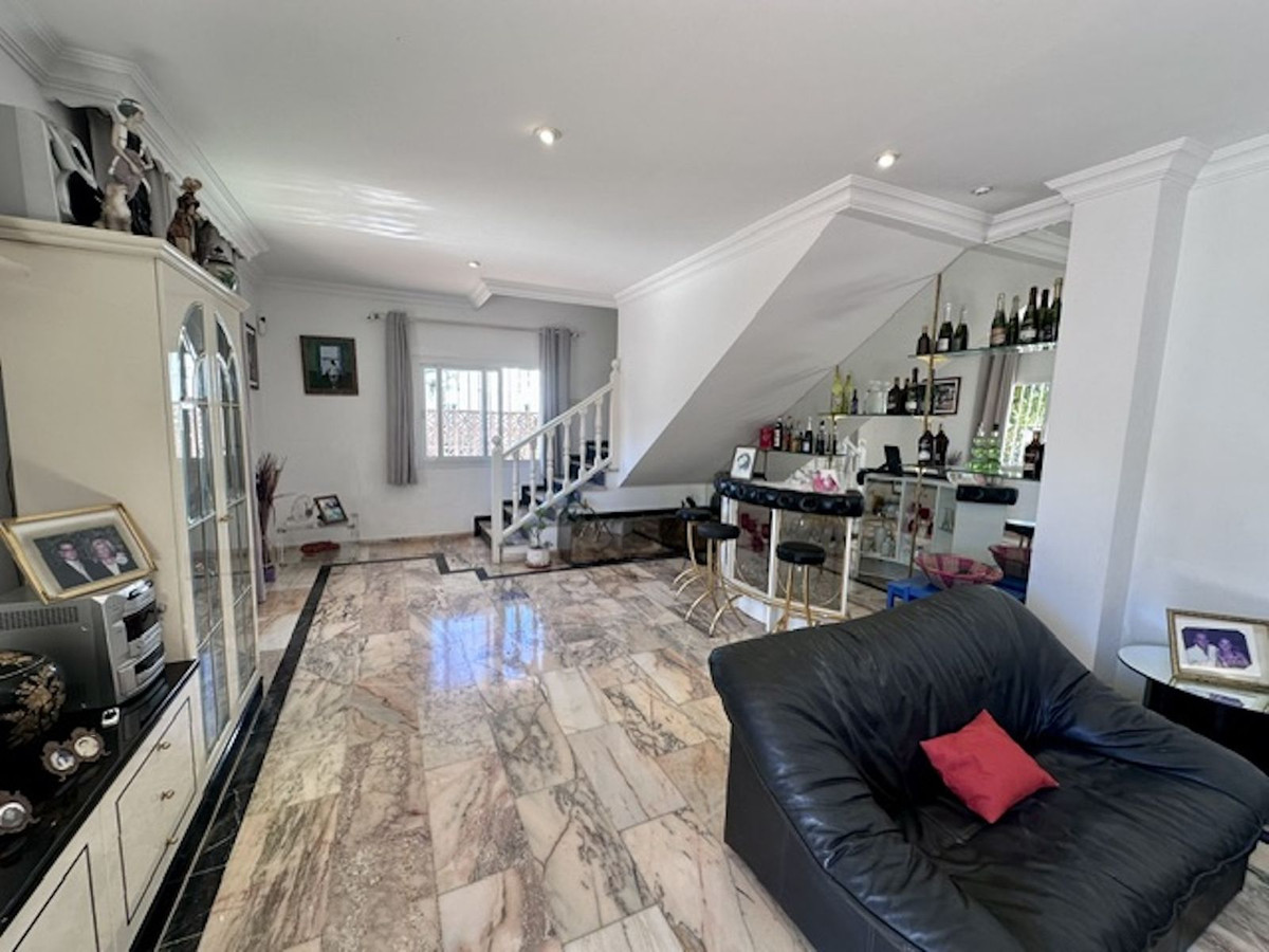 Huis te koop in Marbella | 5 slaapkamers H5526019