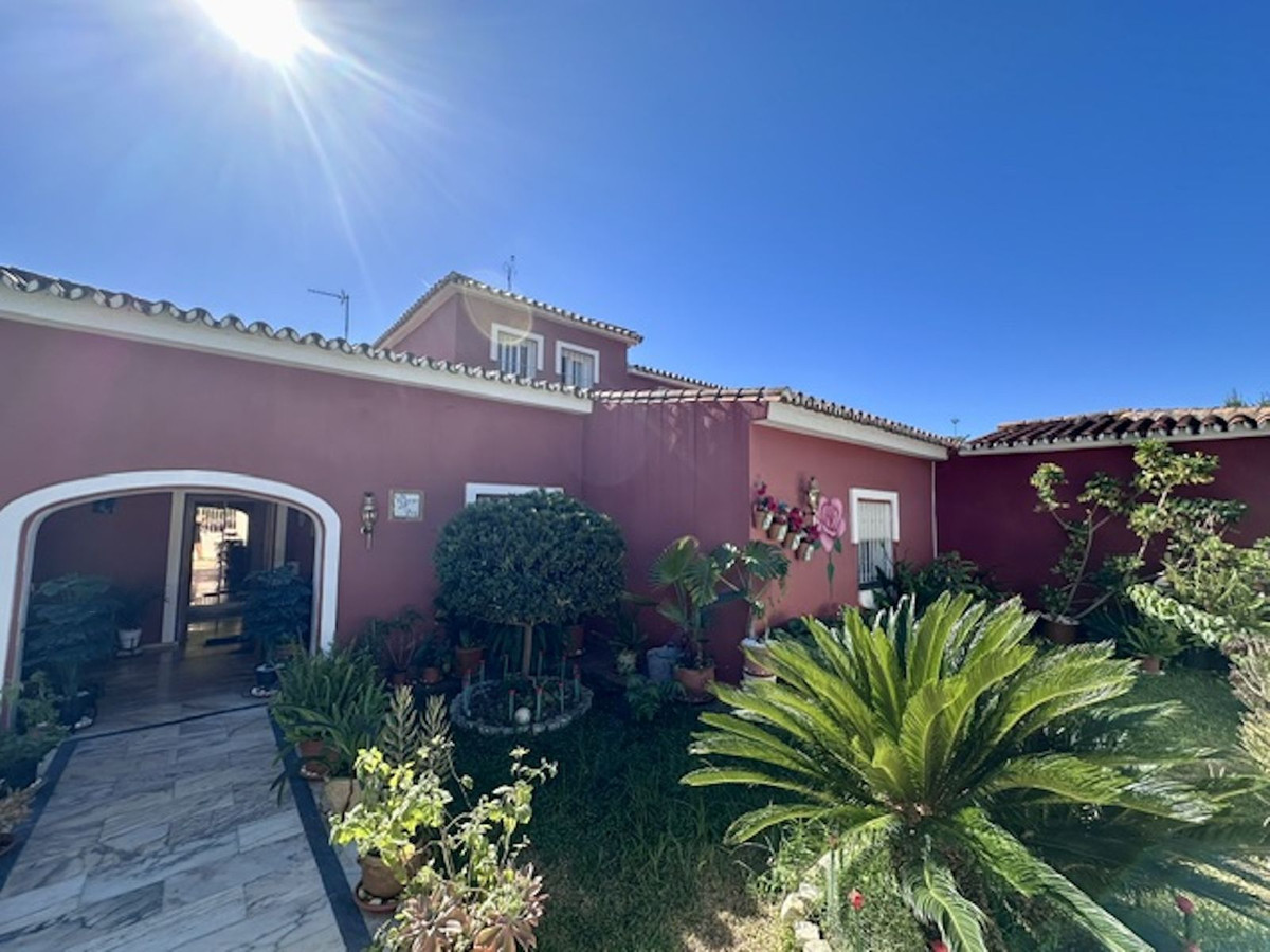 Huis te koop in Marbella | 5 slaapkamers H5526019