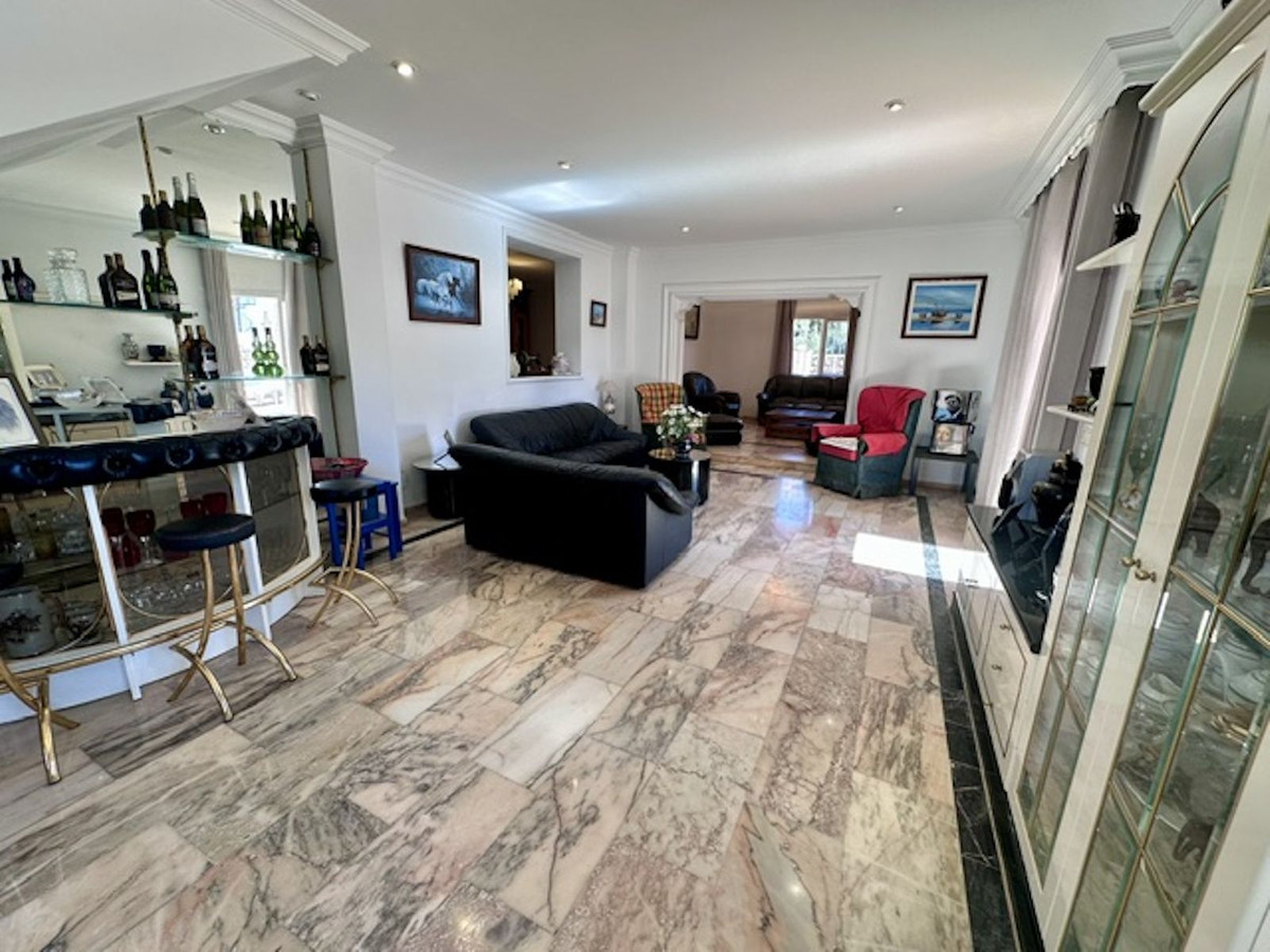 Huis te koop in Marbella | 5 slaapkamers H5526019