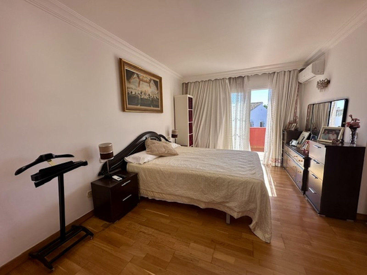 Huis te koop in Marbella | 5 slaapkamers H5526019