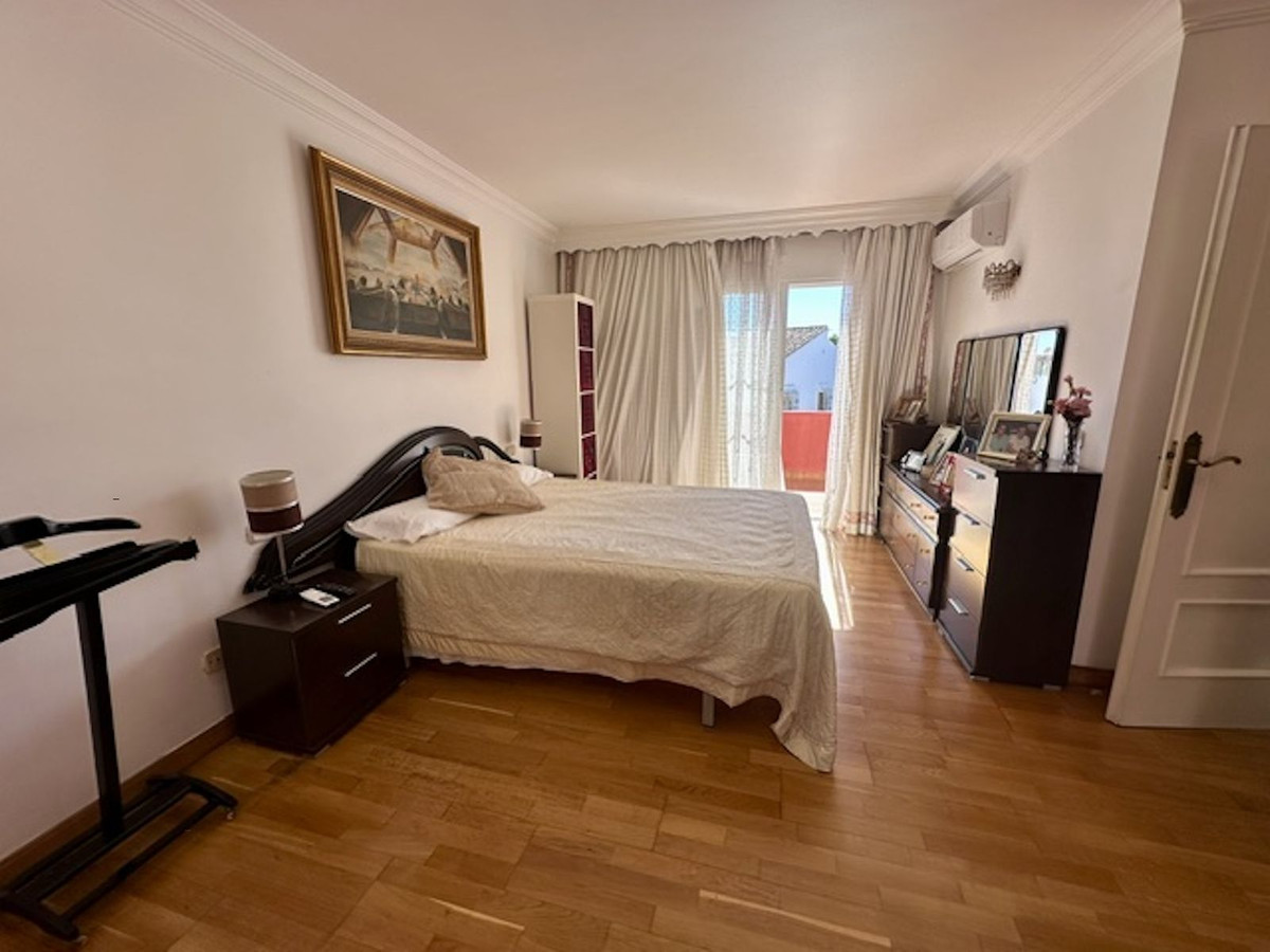 Huis te koop in Marbella | 5 slaapkamers H5526019