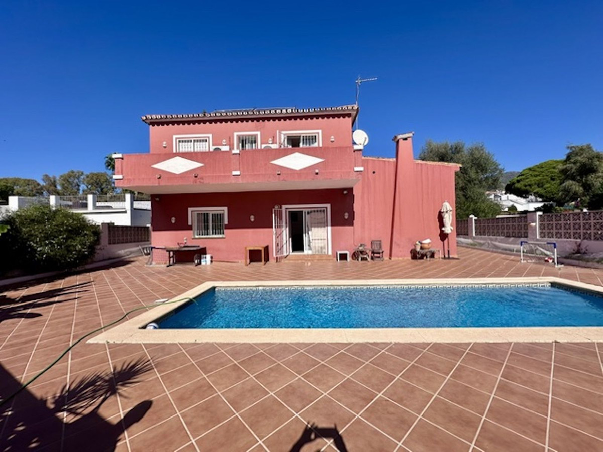 Huis te koop in Marbella | 5 slaapkamers H5526019