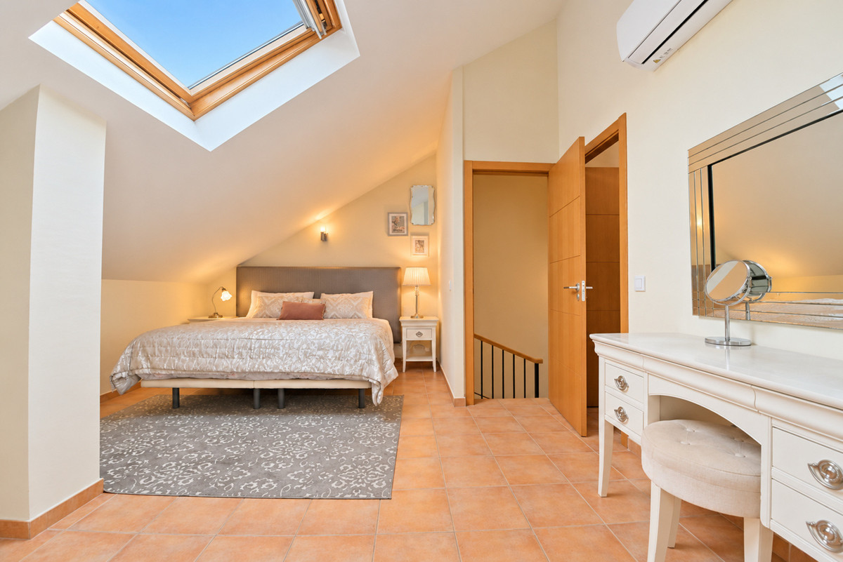 Appartement te koop in Marbella | 2 slaapkamers H5526643
