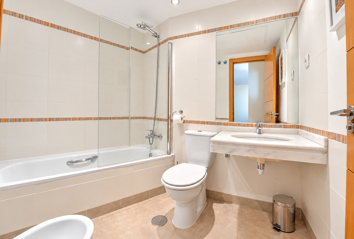 Appartement te koop in Marbella | 2 slaapkamers H5526643