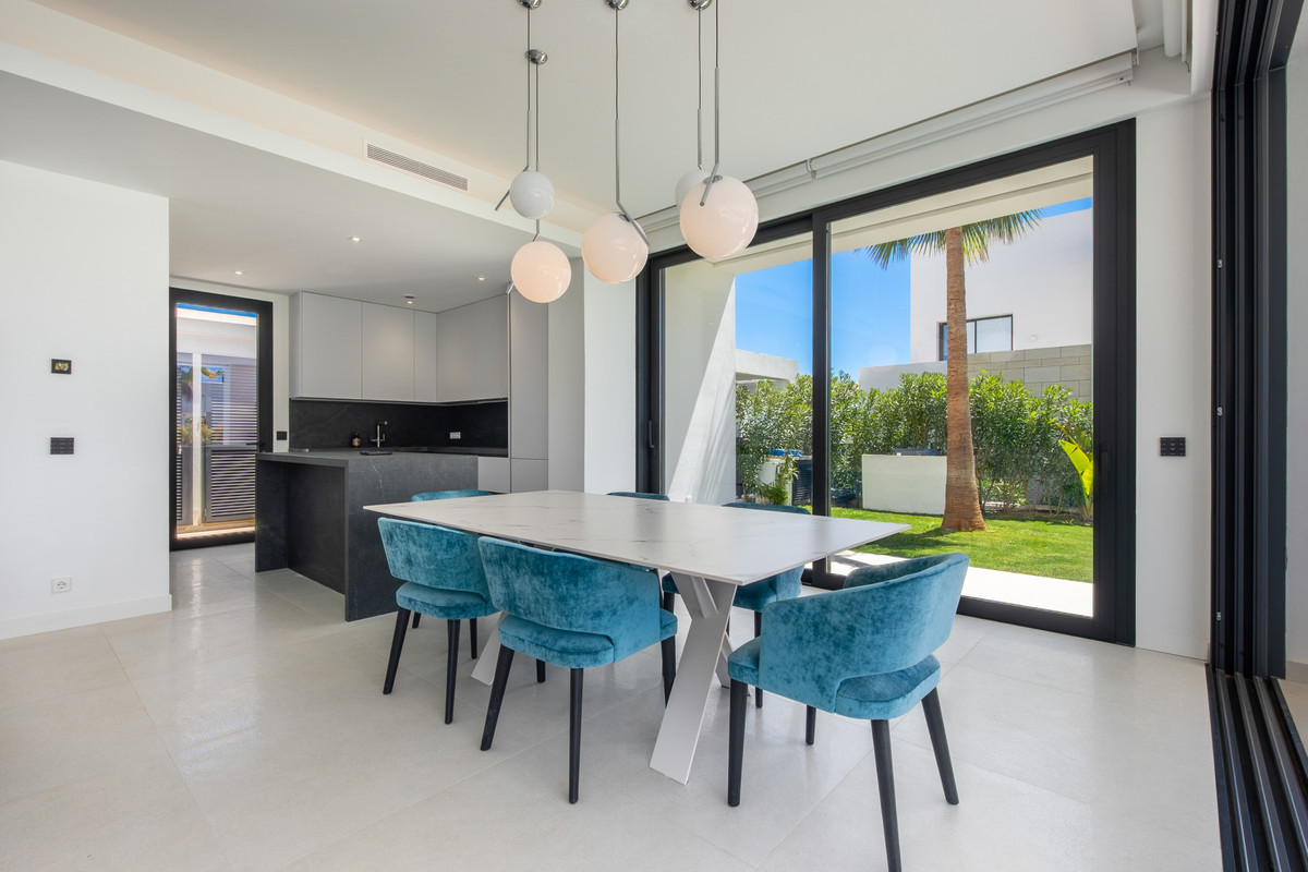 Huis te koop in Marbella | 5 slaapkamers H5528854