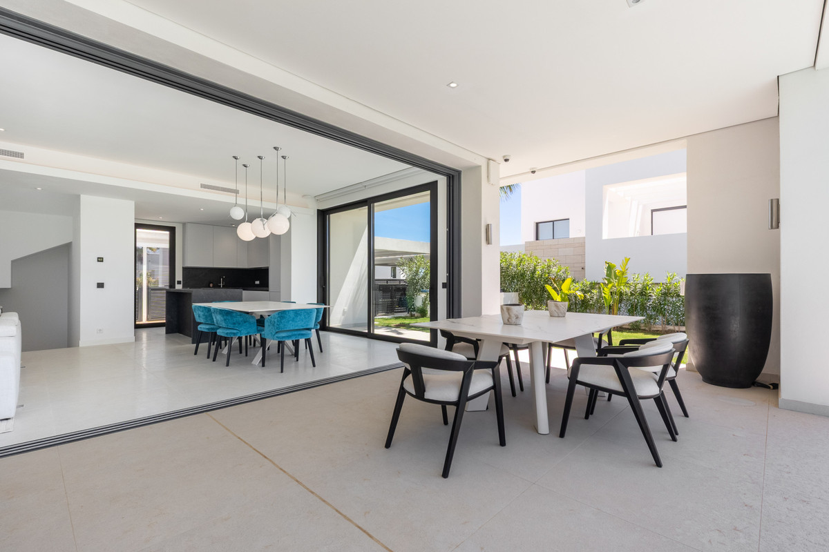 Huis te koop in Marbella | 5 slaapkamers H5528854