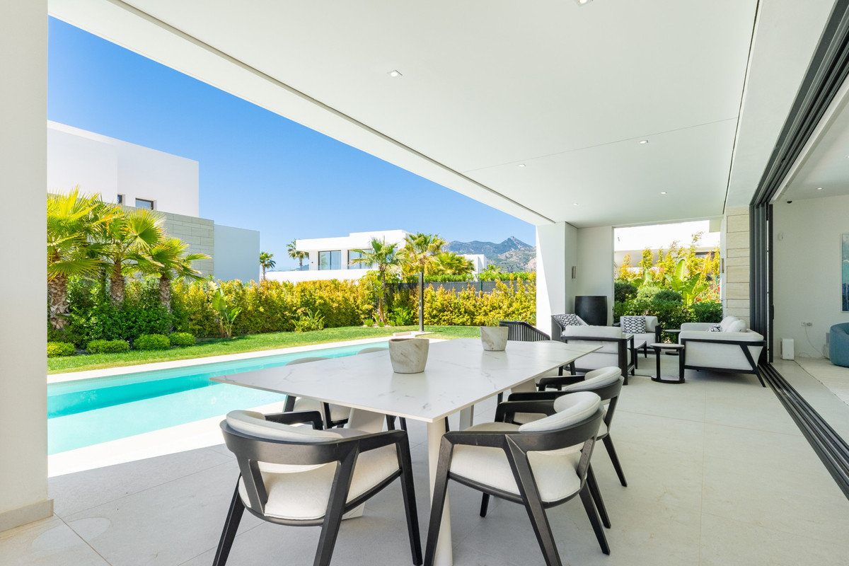 Huis te koop in Marbella | 5 slaapkamers H5528854