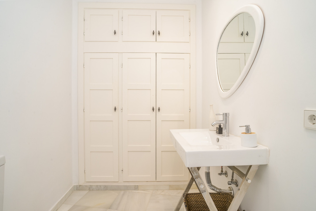 Huis te koop in Marbella | 4 slaapkamers H5530720