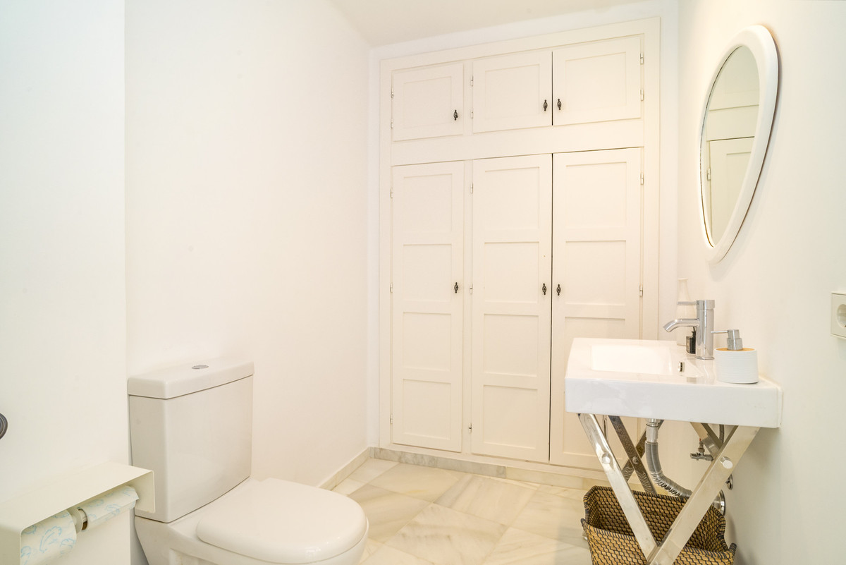 Huis te koop in Marbella | 4 slaapkamers H5530720