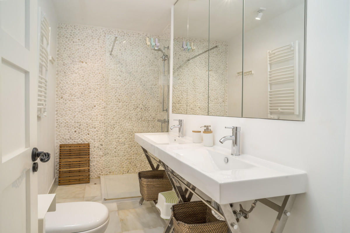 Huis te koop in Marbella | 4 slaapkamers H5530720