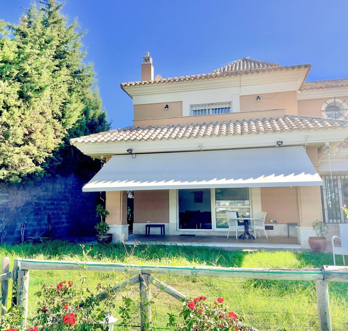 Huis te koop in Marbella | 3 slaapkamers H5530837