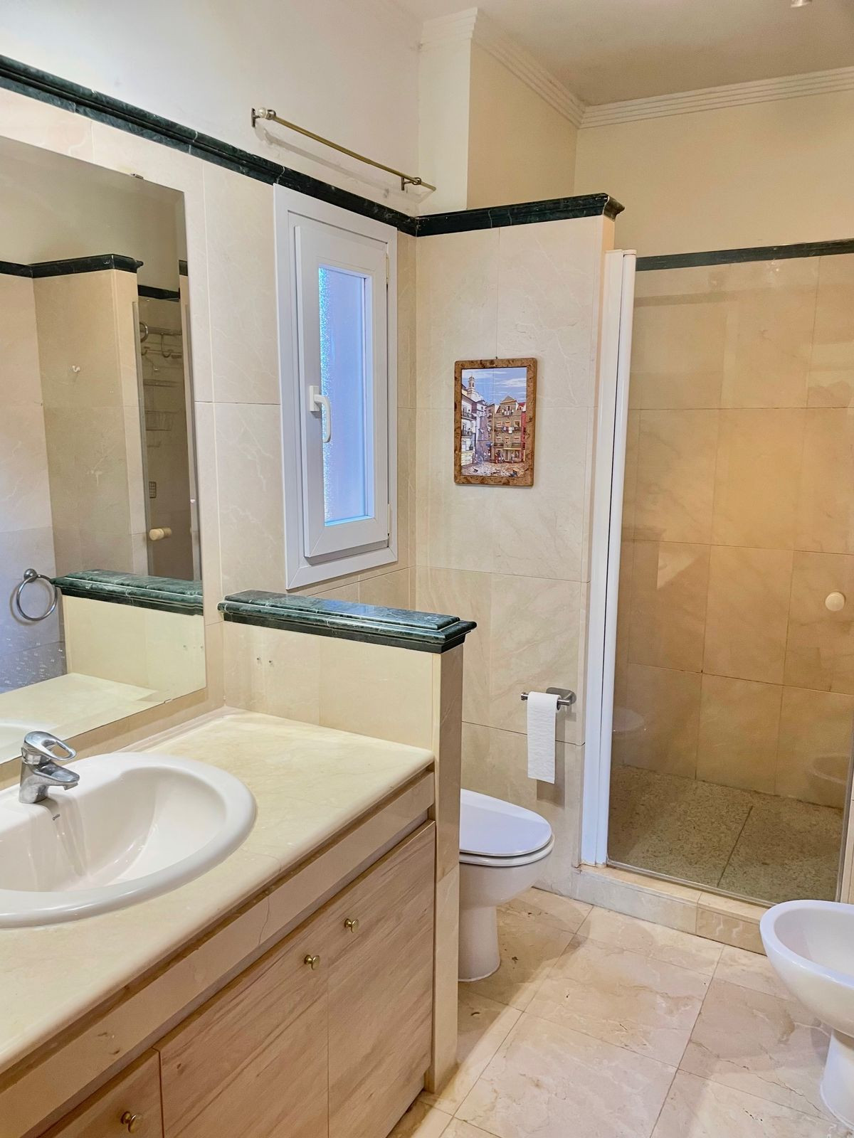 Huis te koop in Marbella | 3 slaapkamers H5530837