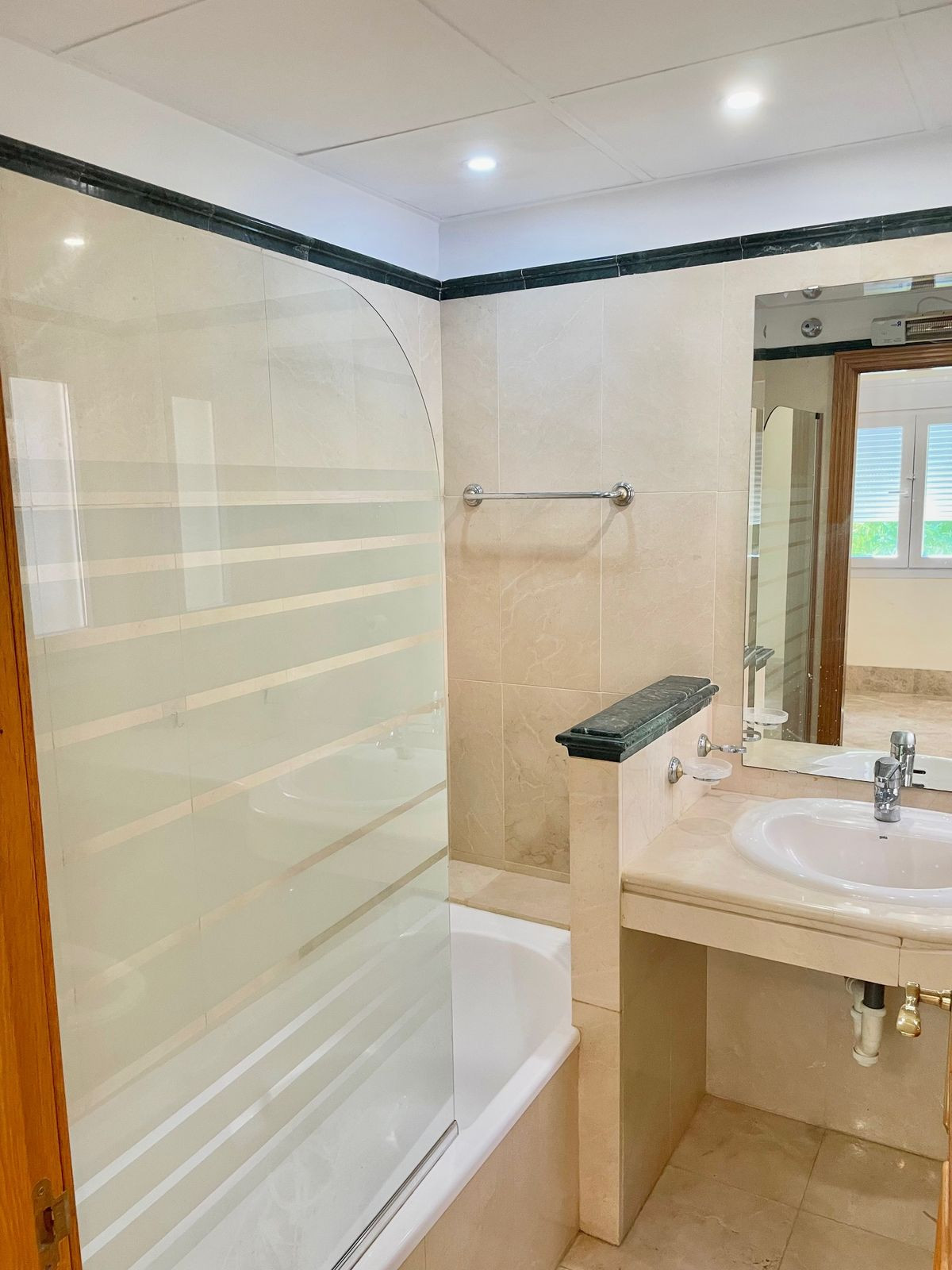 Huis te koop in Marbella | 3 slaapkamers H5530837