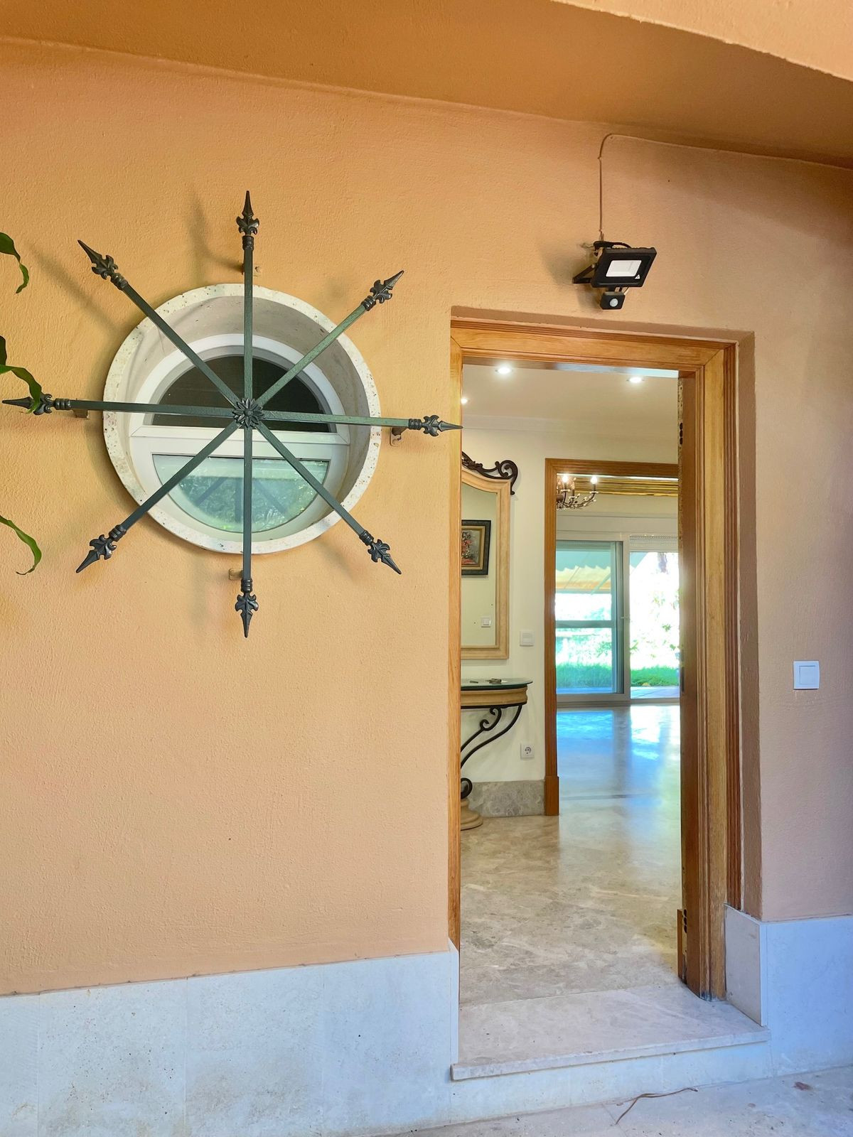 Huis te koop in Marbella | 3 slaapkamers H5530837