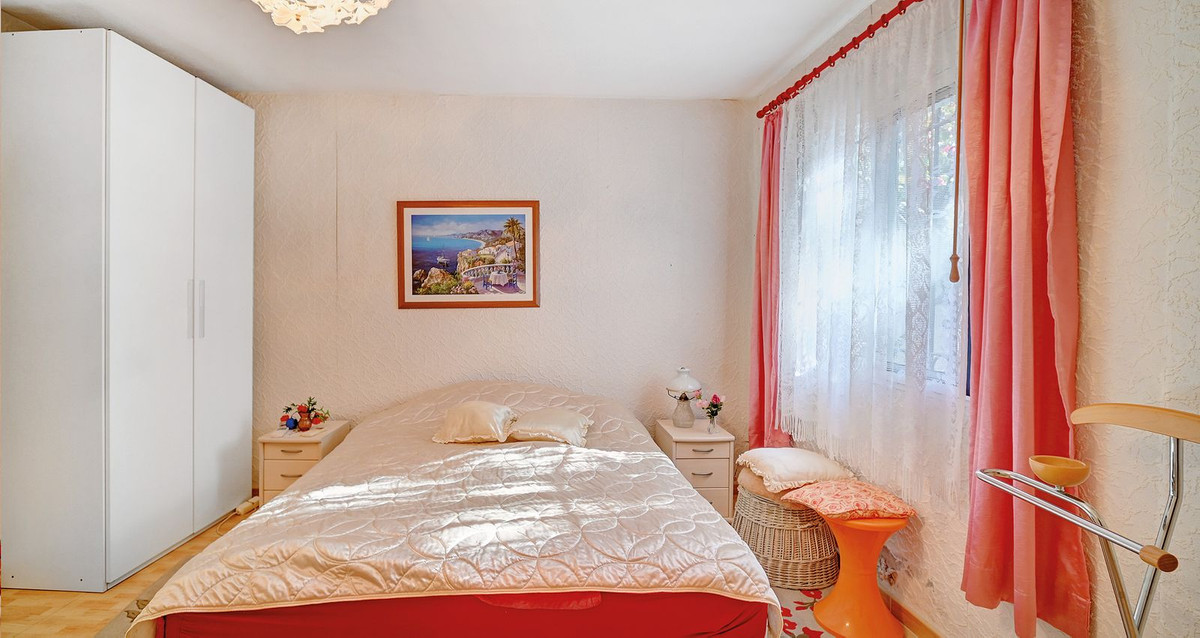 Huis te koop in Marbesa | 4 slaapkamers H4892263