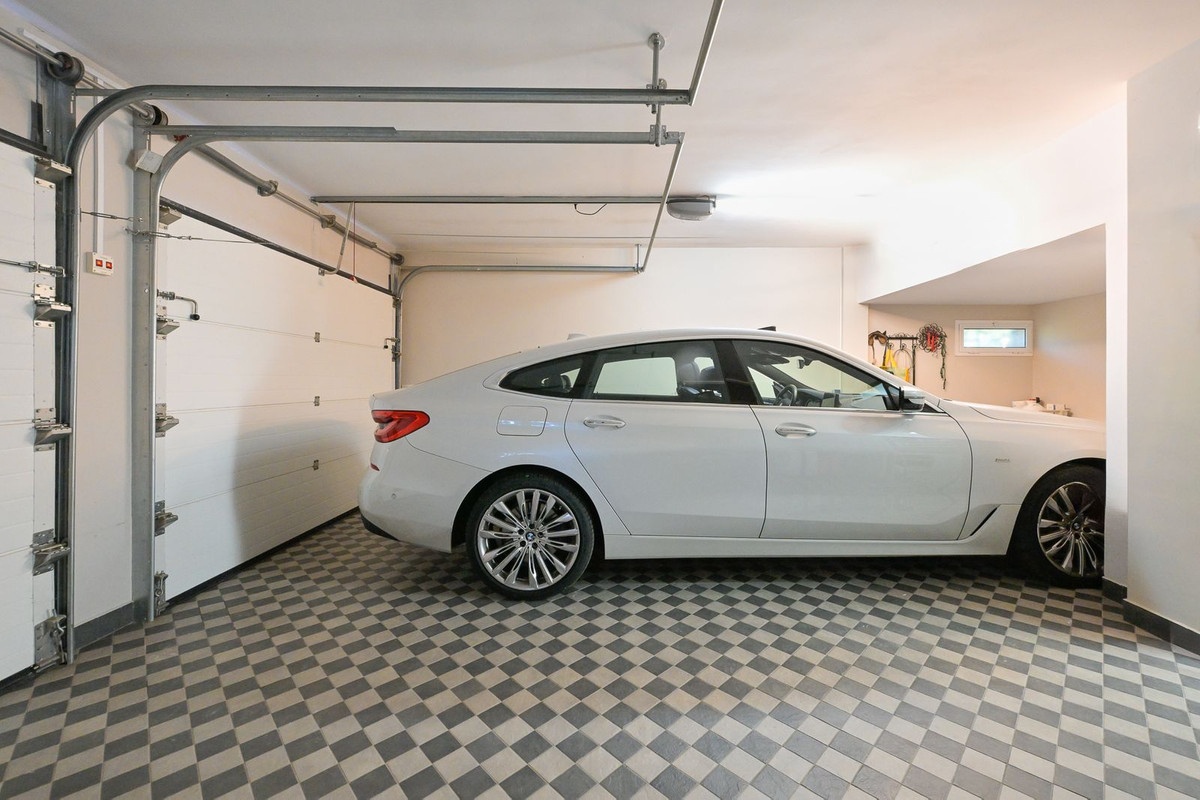 Property main view 44