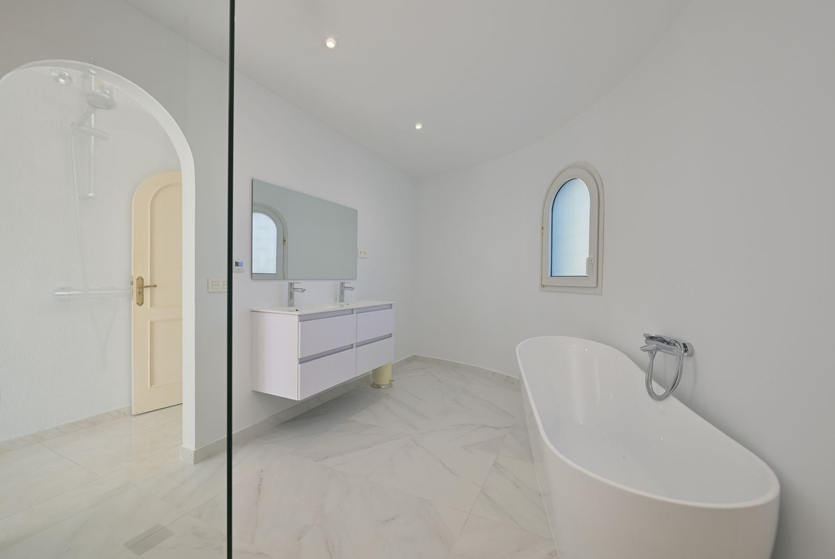 Property main view 50