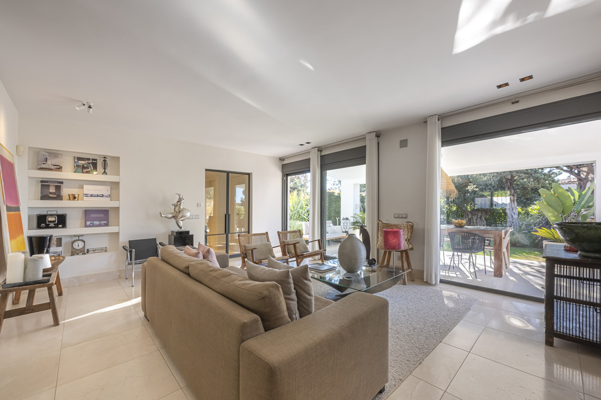 Huis te koop in Marbesa | 3 slaapkamers H4988878