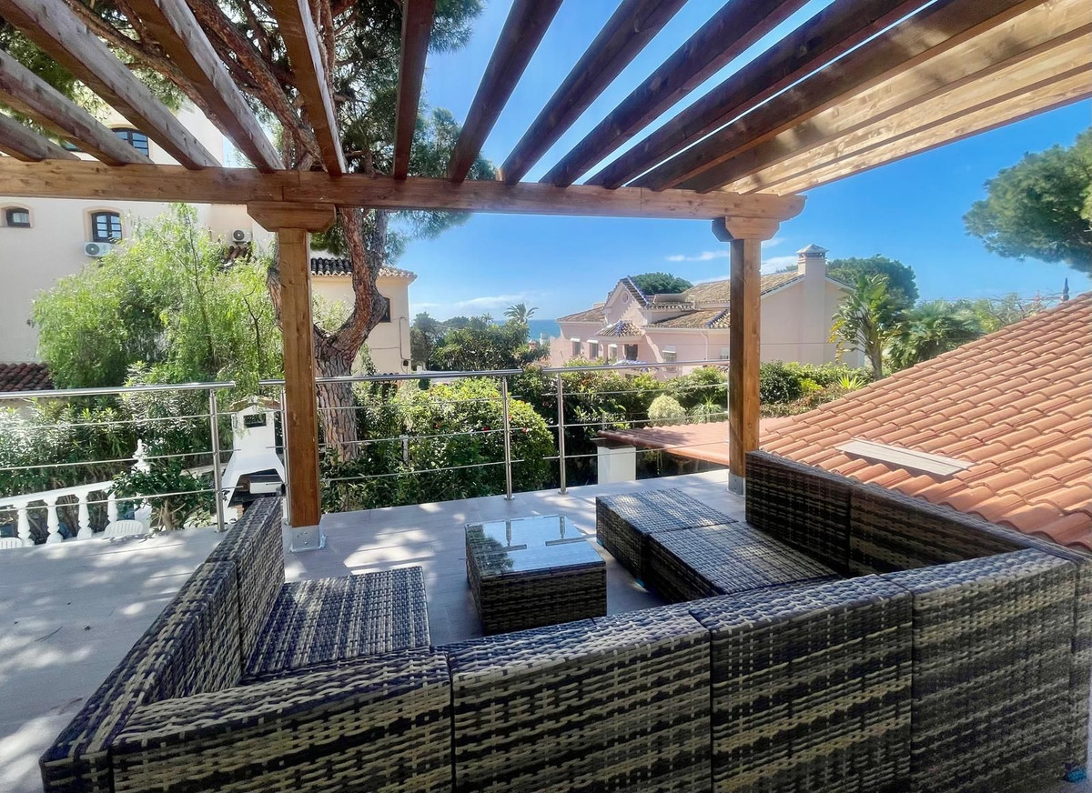 Huis te koop in Marbesa | 4 slaapkamers H4991689