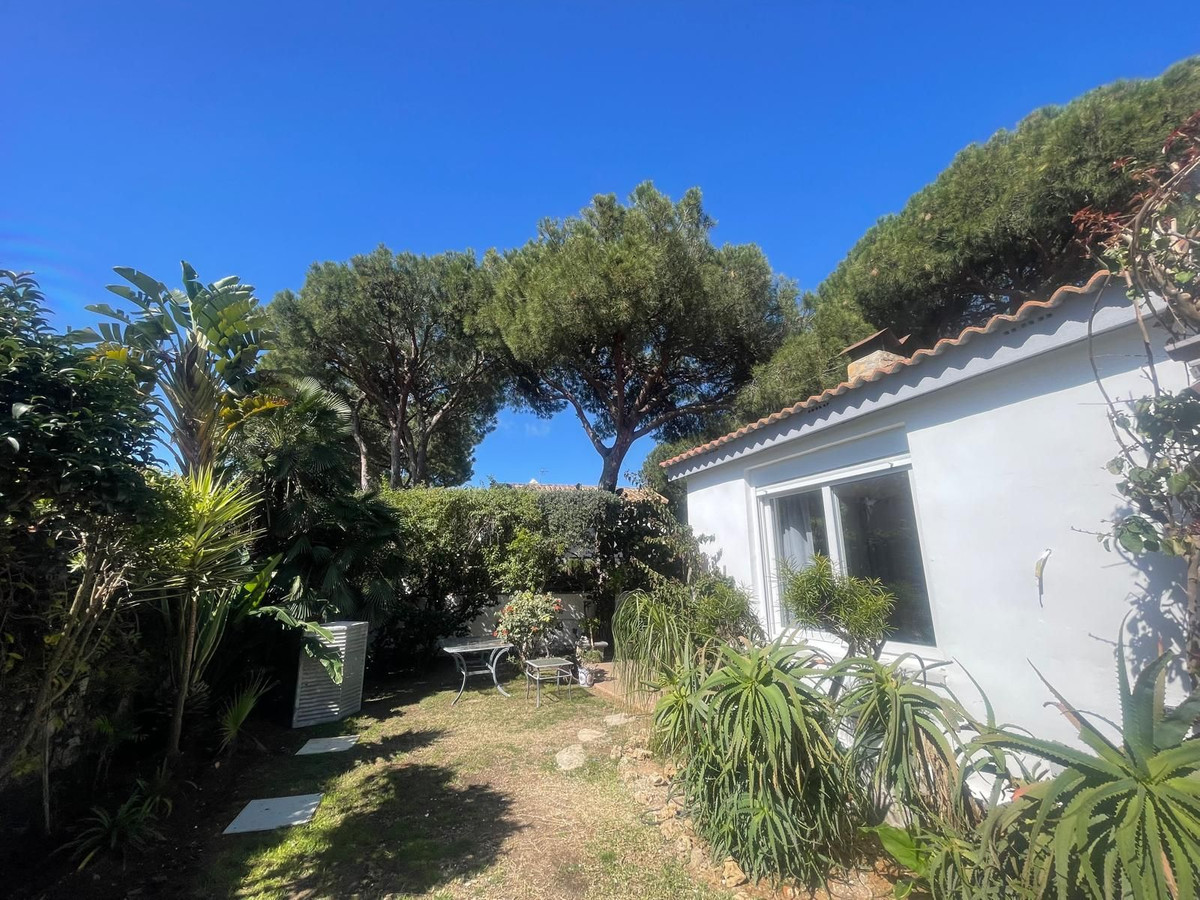 Huis te koop in Marbesa | 4 slaapkamers H4991689