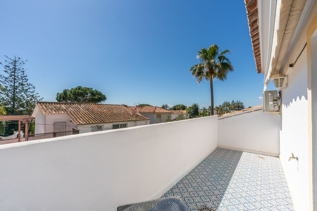 Huis te koop in Marbesa | 3 slaapkamers H4995211
