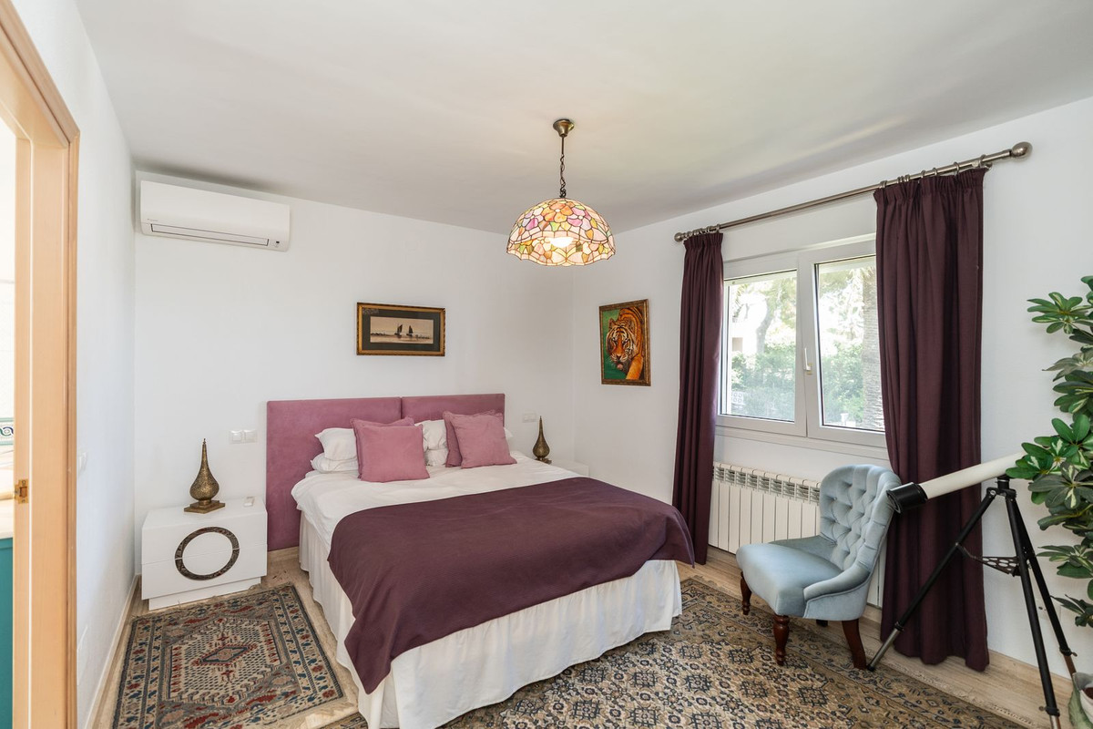 Huis te koop in Marbesa | 3 slaapkamers H4995211