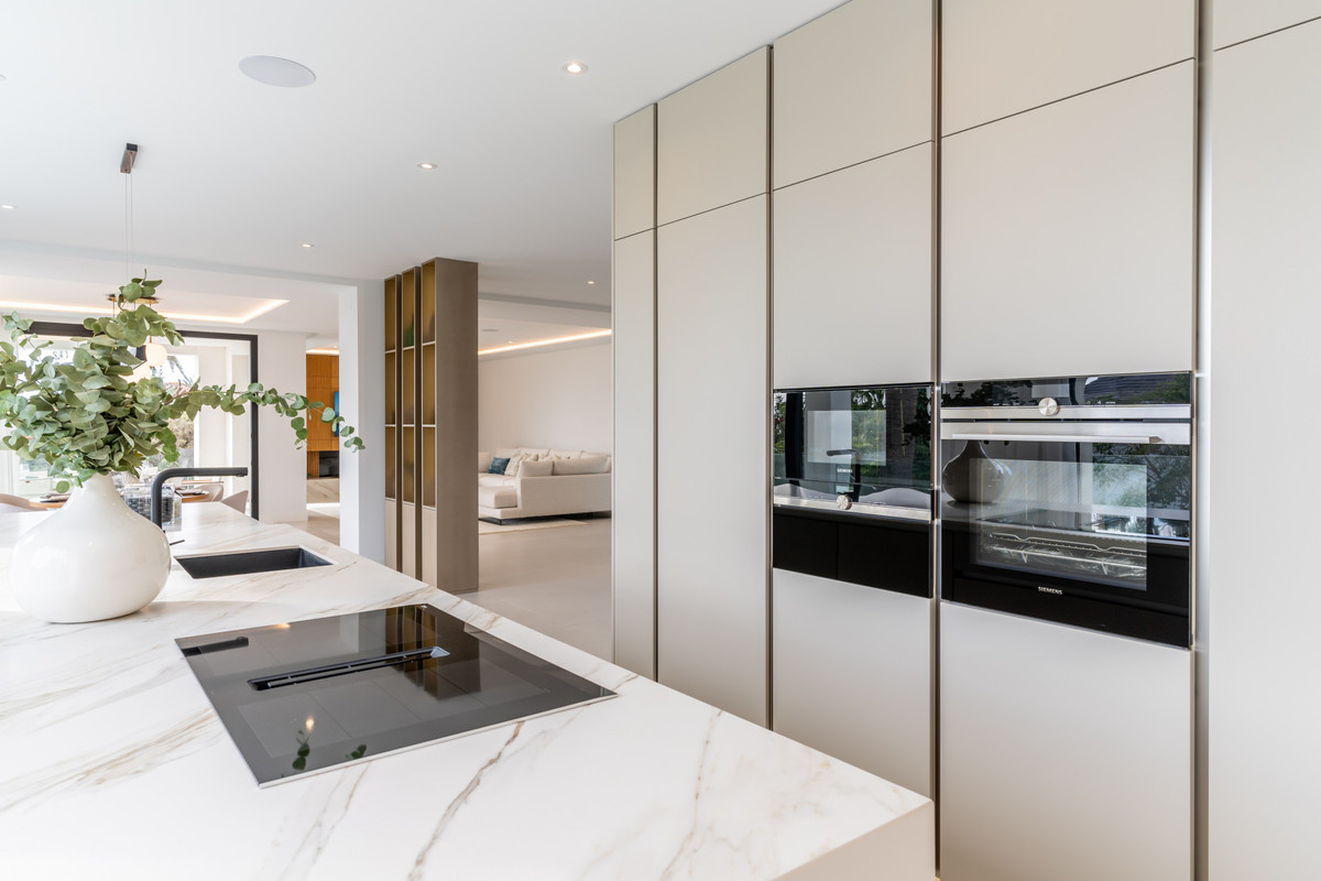 Vrijstaande Villa in Marbesa-12