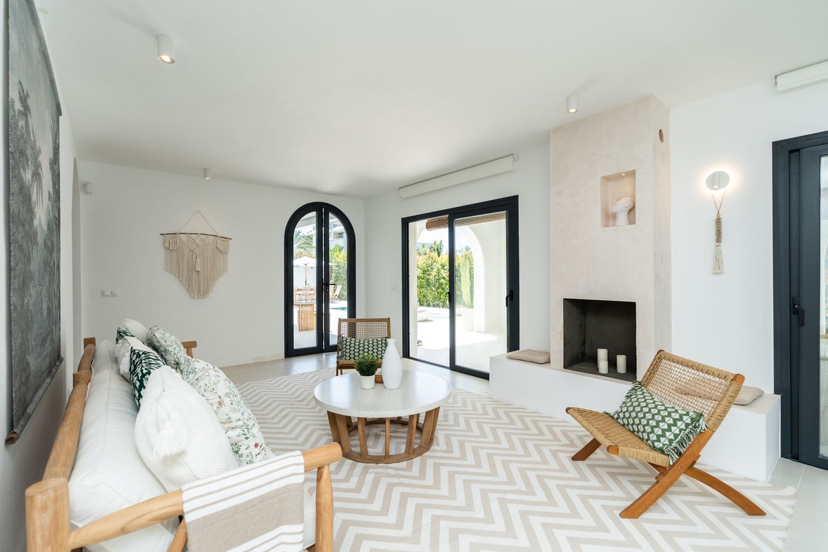 Huis te koop in Marbesa | 3 slaapkamers H5057230
